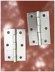 Colore di dimensione su misura trattamento non lucidato resistente delle cerniere di porta del metallo ISO9001